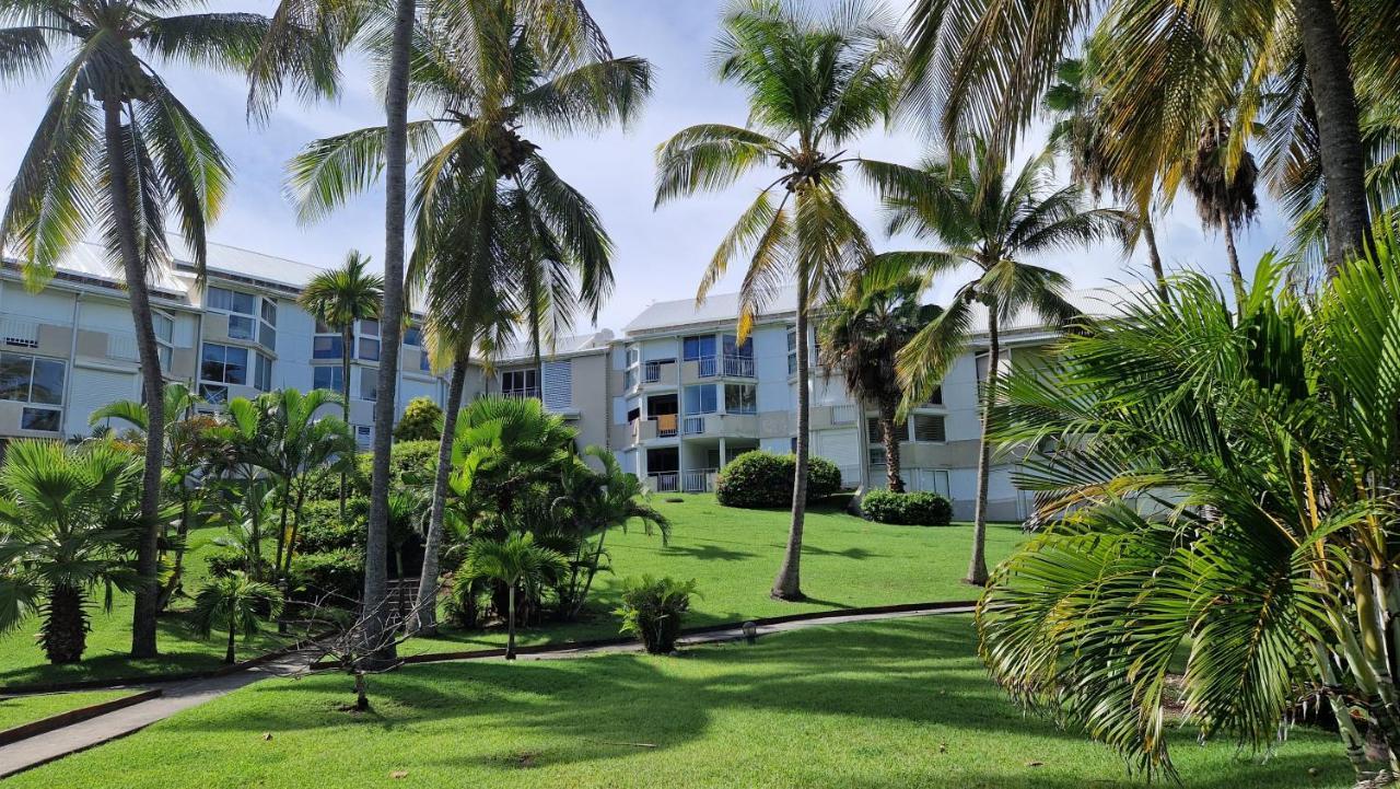 Grand Studio De 41 M², Vue Mer Et Jardin Tropical. Le Gosier  Exteriér fotografie